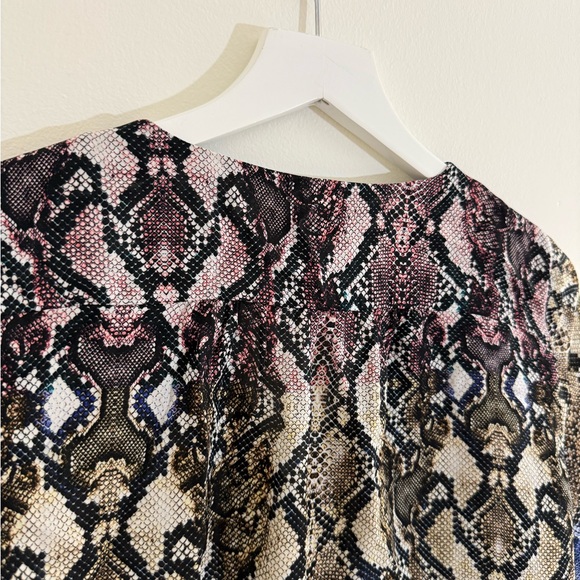 Parker Size XX-Small Blue and Brown Patterned Blouse - Picture 13 of 14